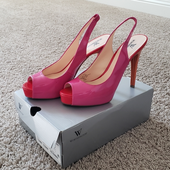 SHOES - Picture 3 of 3